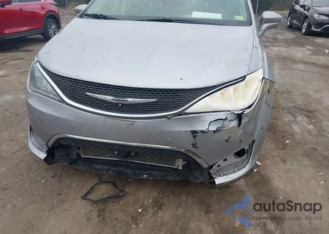 2019 Chrysler Pacifica Touring Plus from USA, damaged, VIN 2C4RC1FG5KR737910